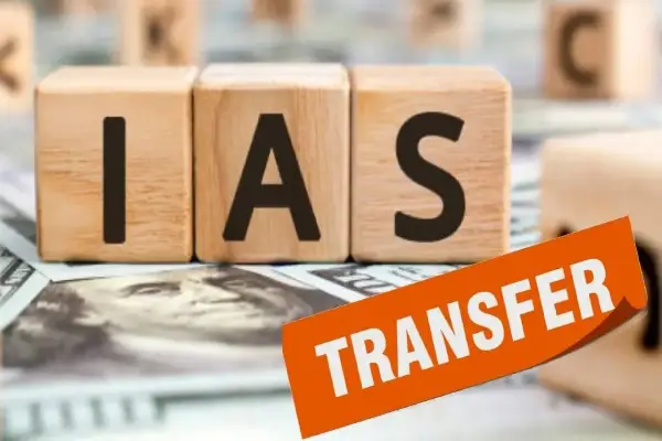 UP IAS Transfer: यूपी में चली तबादला एक्सप्रेस, 15 आईएएस अफसर इधर से उधर